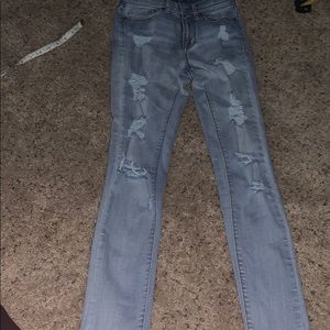 ripped light wash jeggings